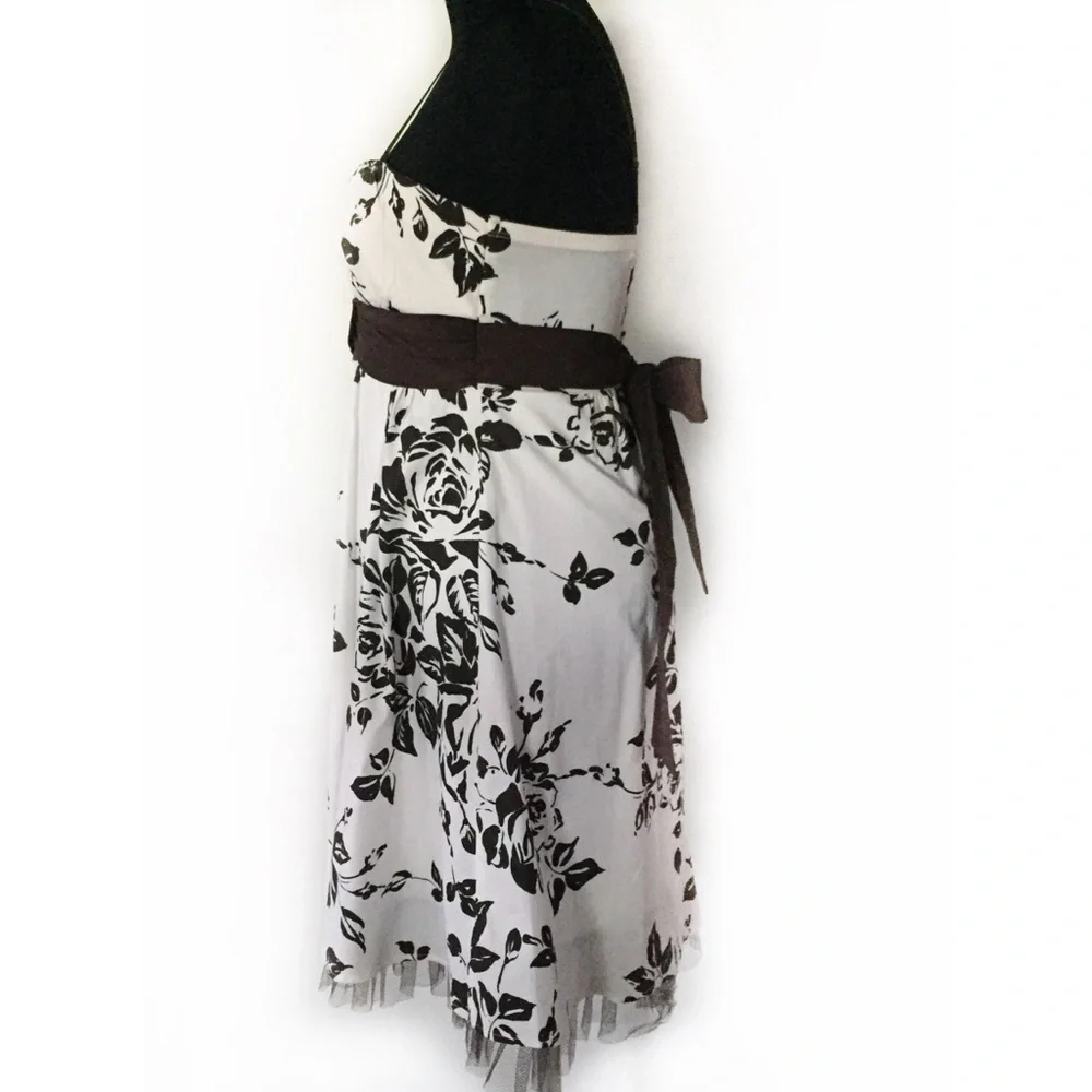 Ruby Rox Spring Dress - Picture 3 of 8